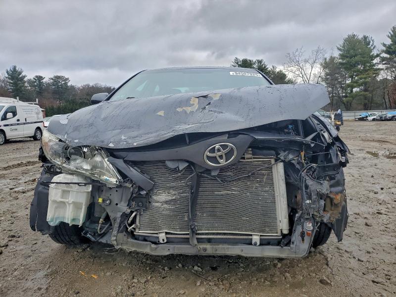 2011 TOYOTA CAMRY BASE #3308217167