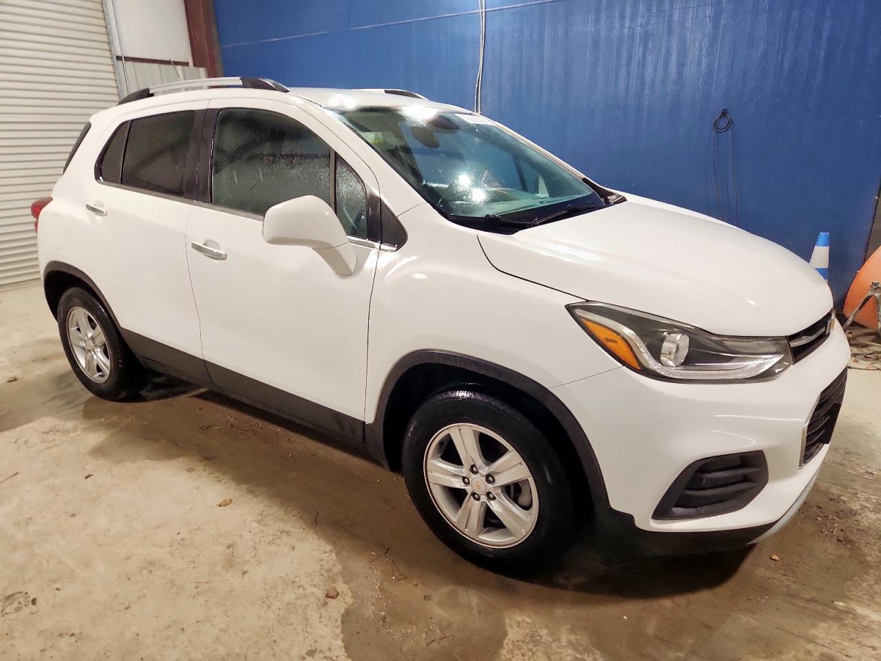 Lot #3309292627 2018 CHEVROLET TRAX 1LT