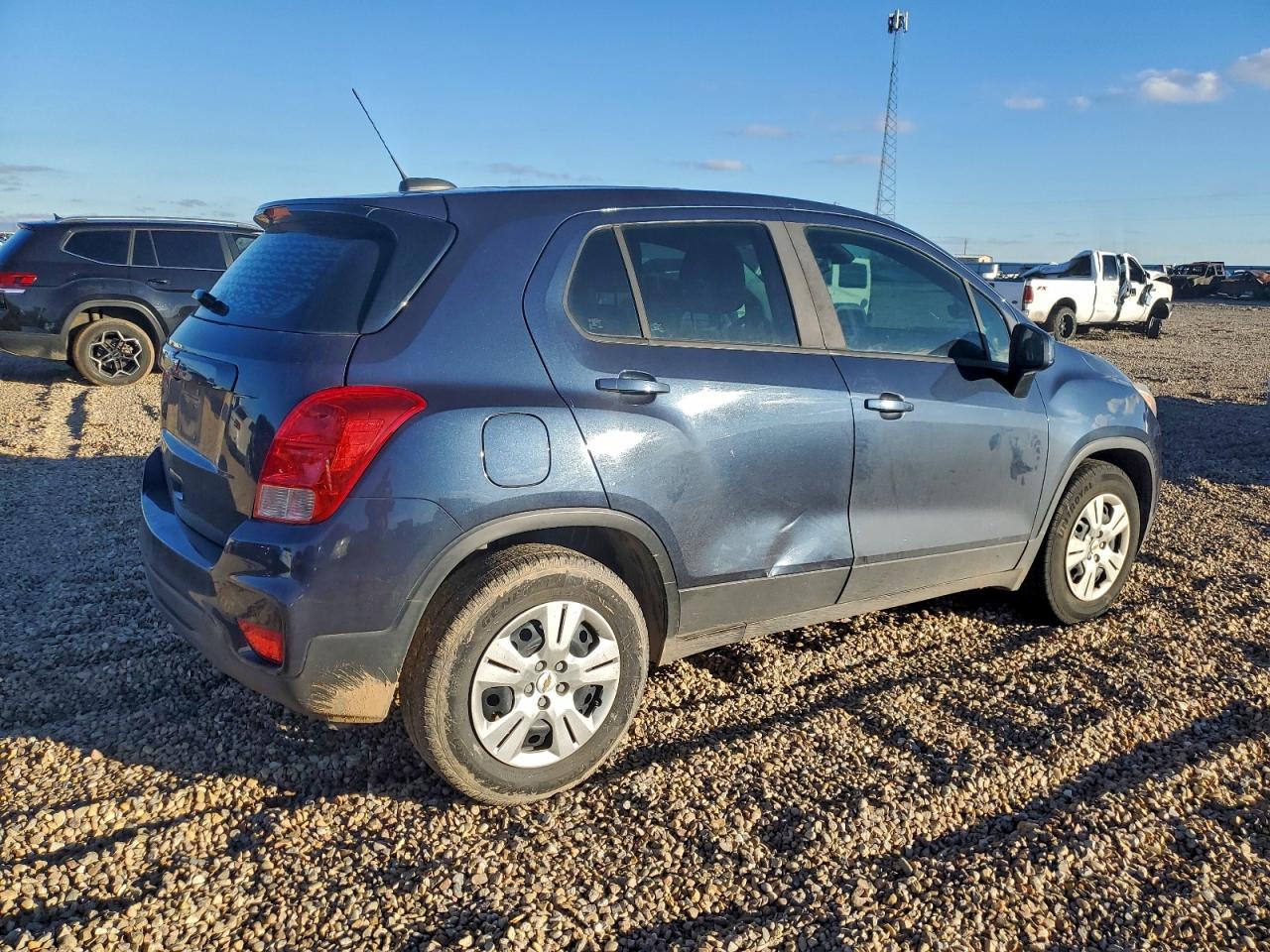 CHEVROLET TRAX LS