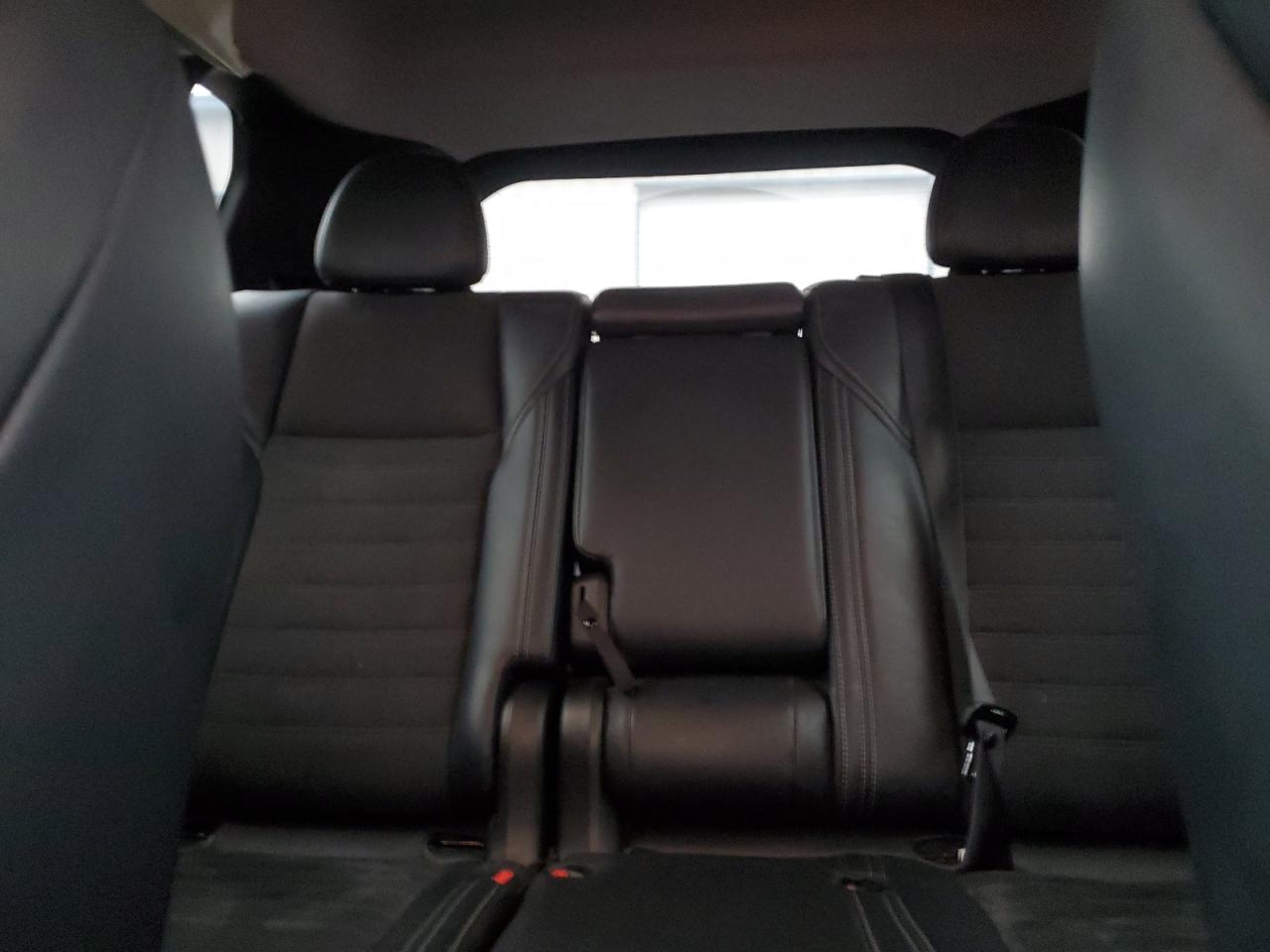 MITSUBISHI OUTLANDER SE