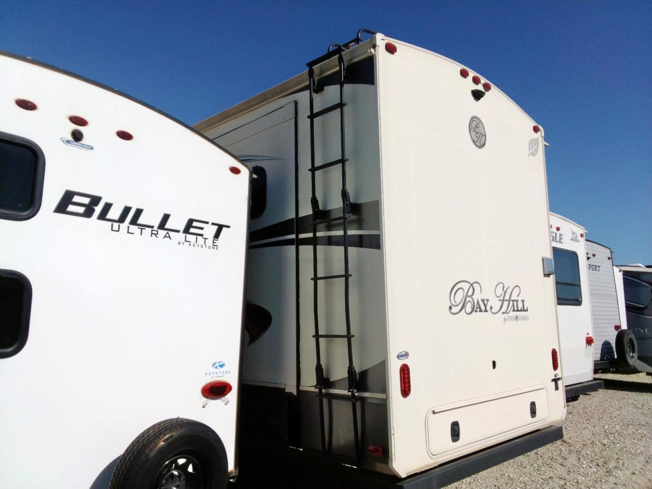 Lot #3281608389 2017 EVGR SERIES M-375RLBH