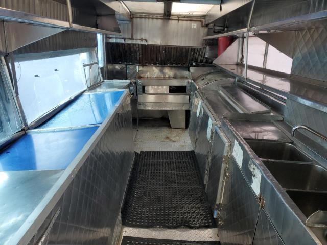 1984 CHEVROLET P30 #3293588433