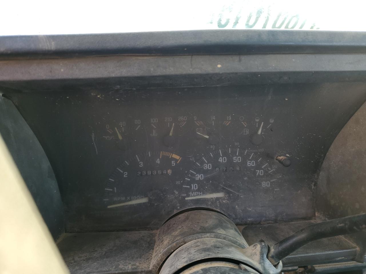 Lot #3303842516 1994 CHEVROLET GMT-400