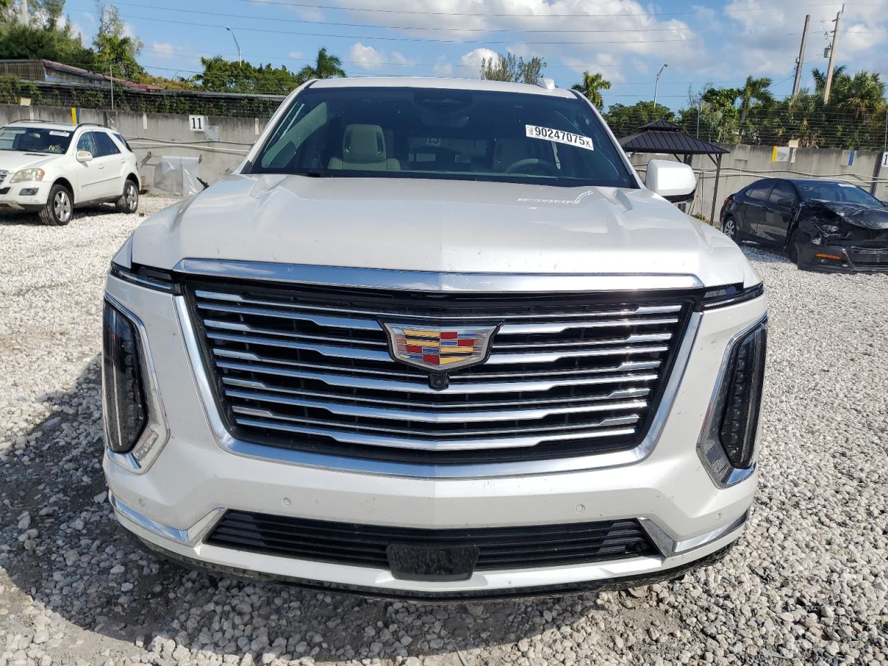 CADILLAC ESCALADE ESV PREMIUM LUXURY PLATINUM