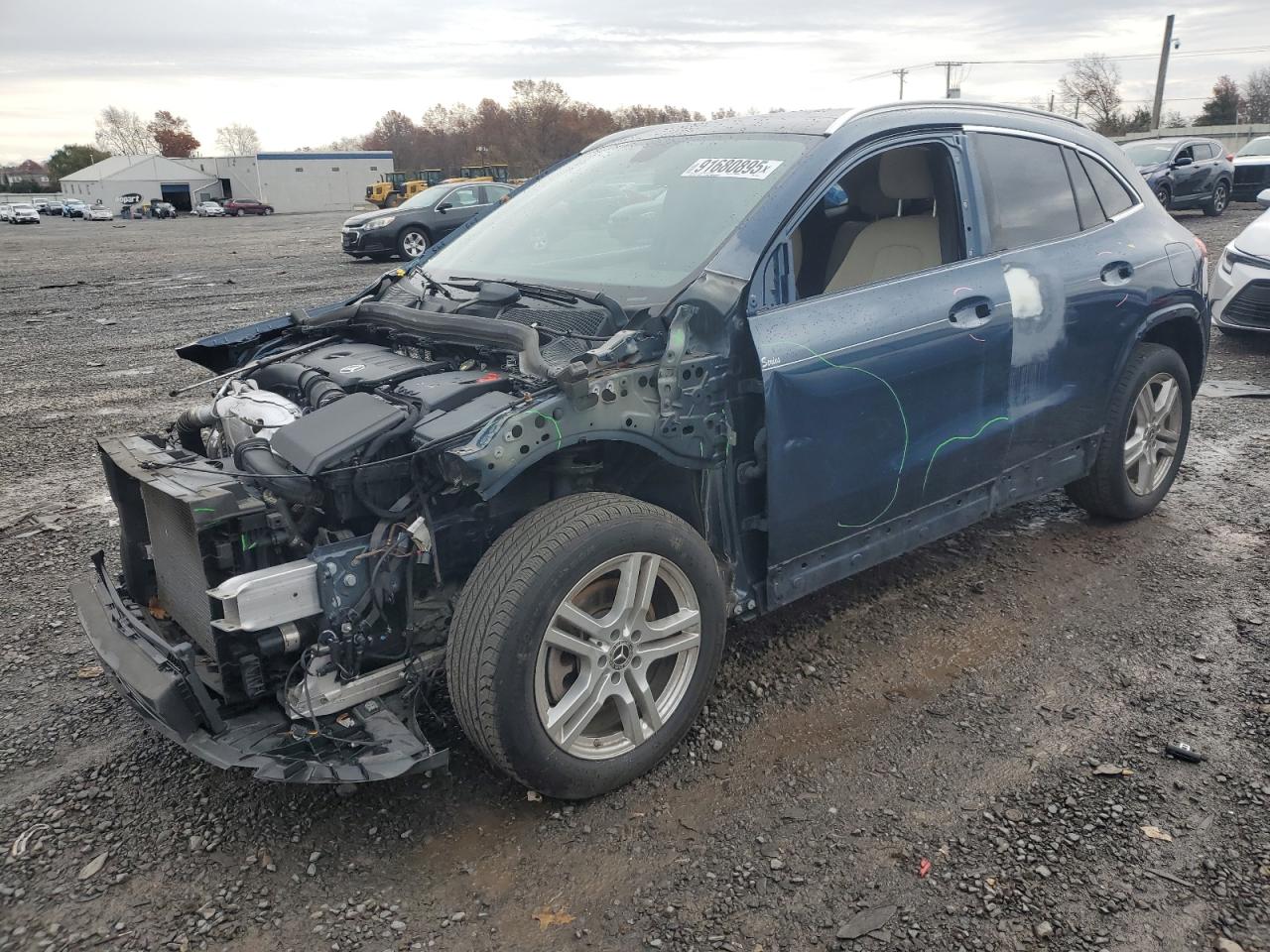 MERCEDES-BENZ GLA-CLASS 250 4MATIC