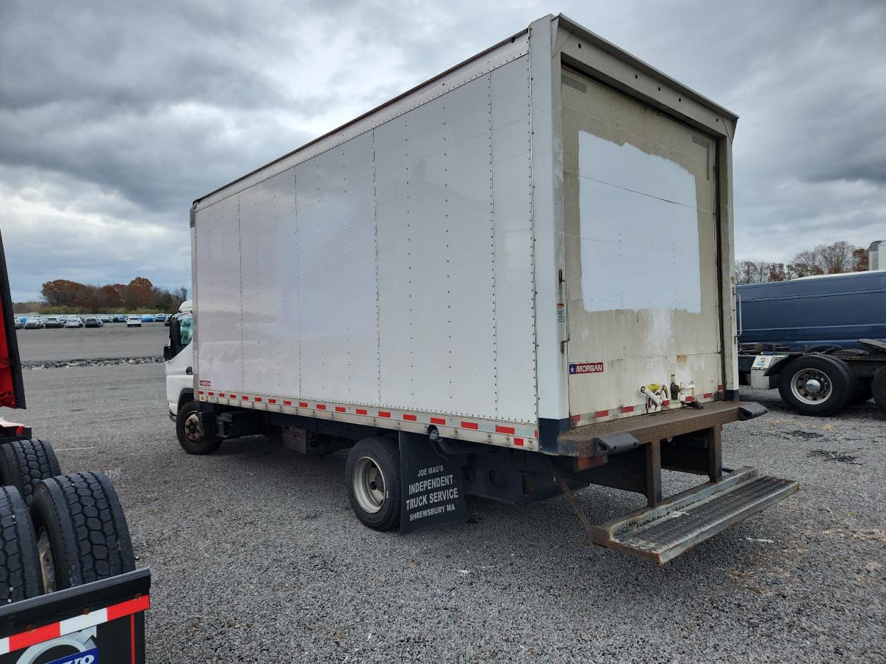 Lot #3286621921 2020 MITSUBISHI FE FEC72S