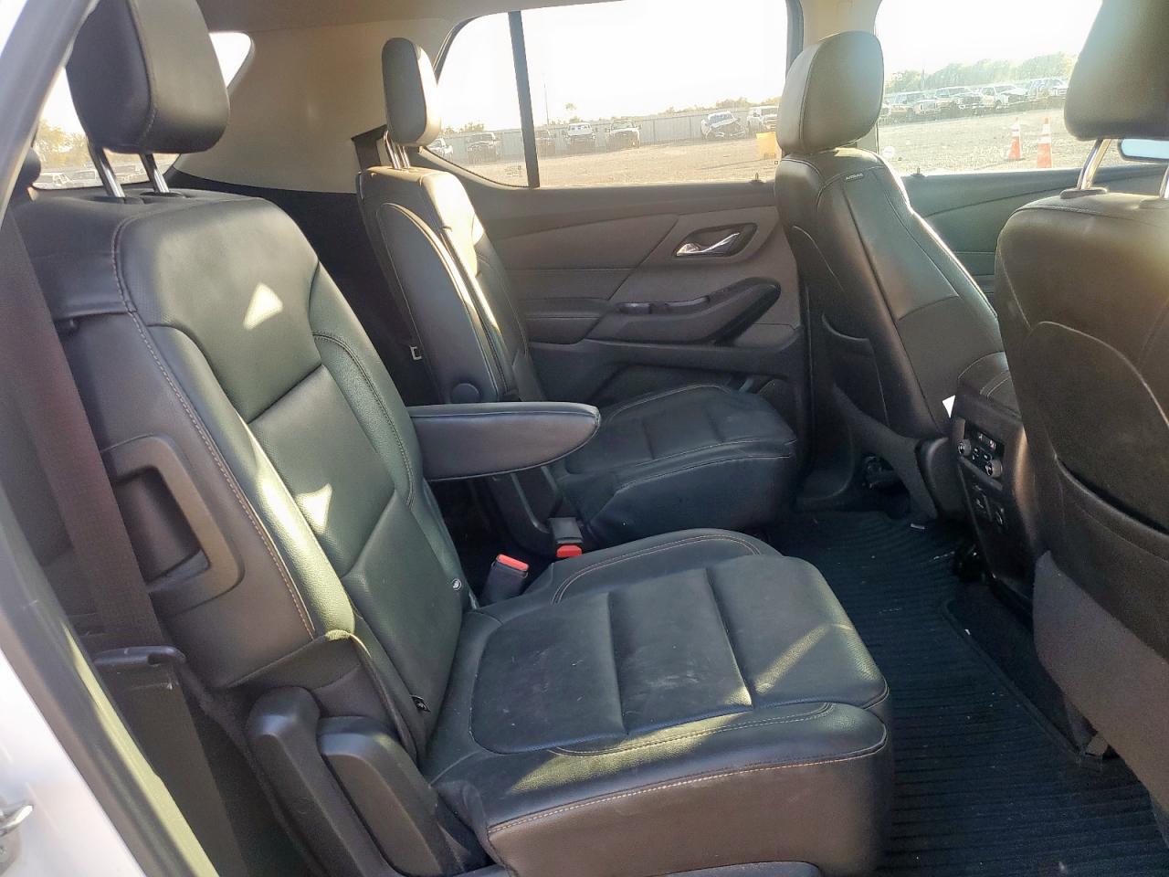 CHEVROLET TRAVERSE PREMIER