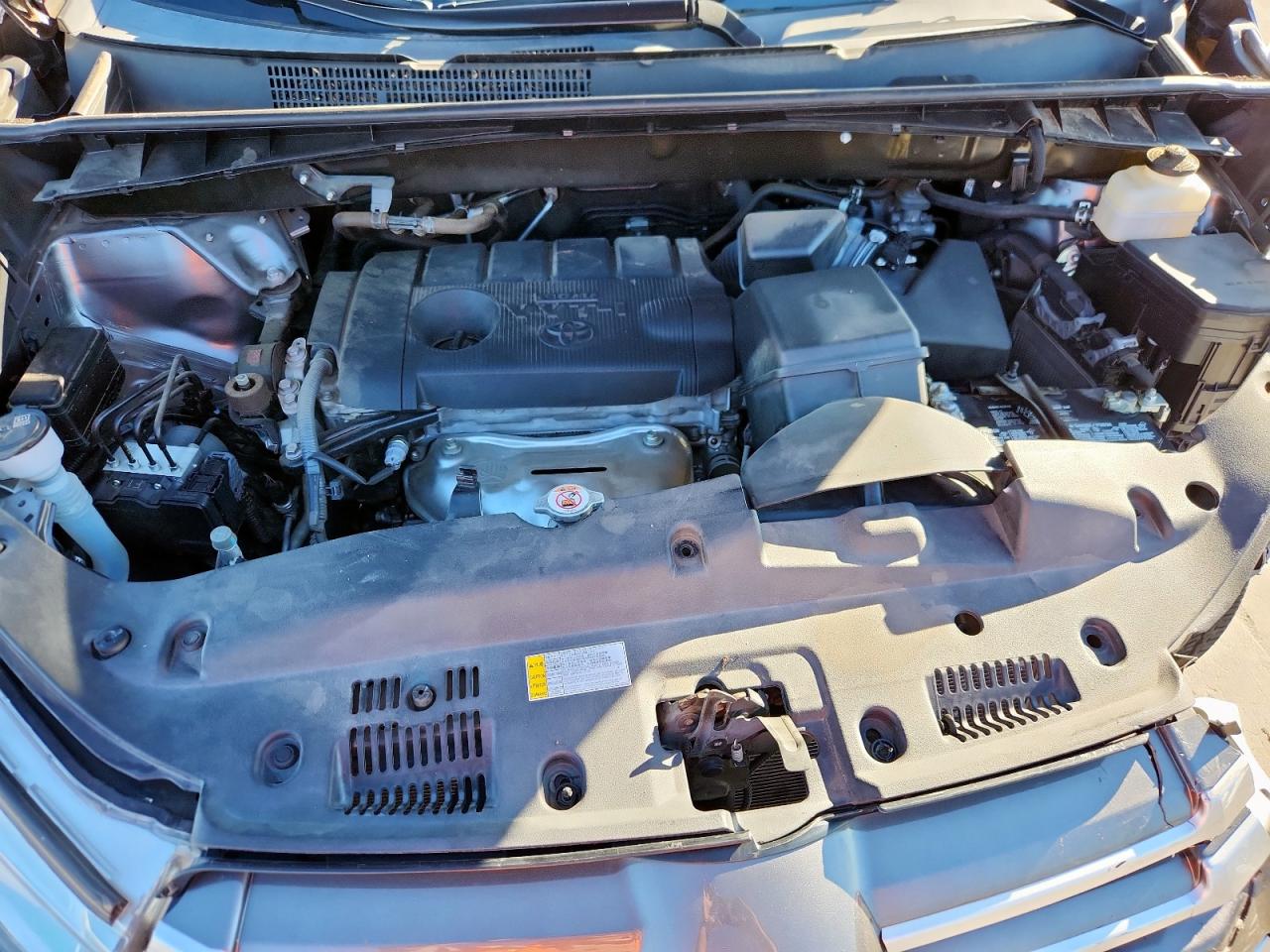 TOYOTA HIGHLANDER LE