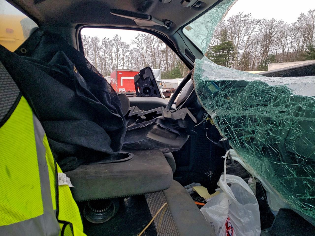 FORD F-750 SUPER DUTY