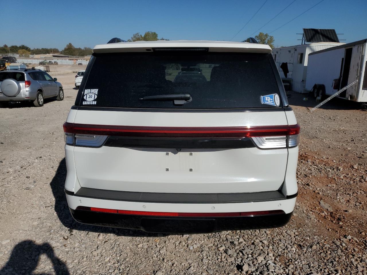 LINCOLN NAVIGATOR RESERVE