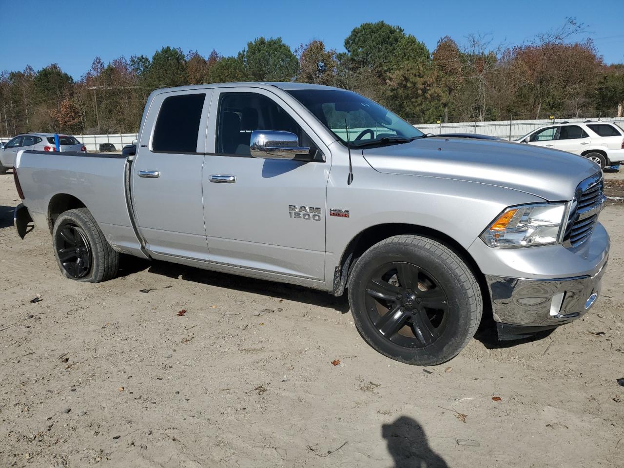 RAM 1500 SLT