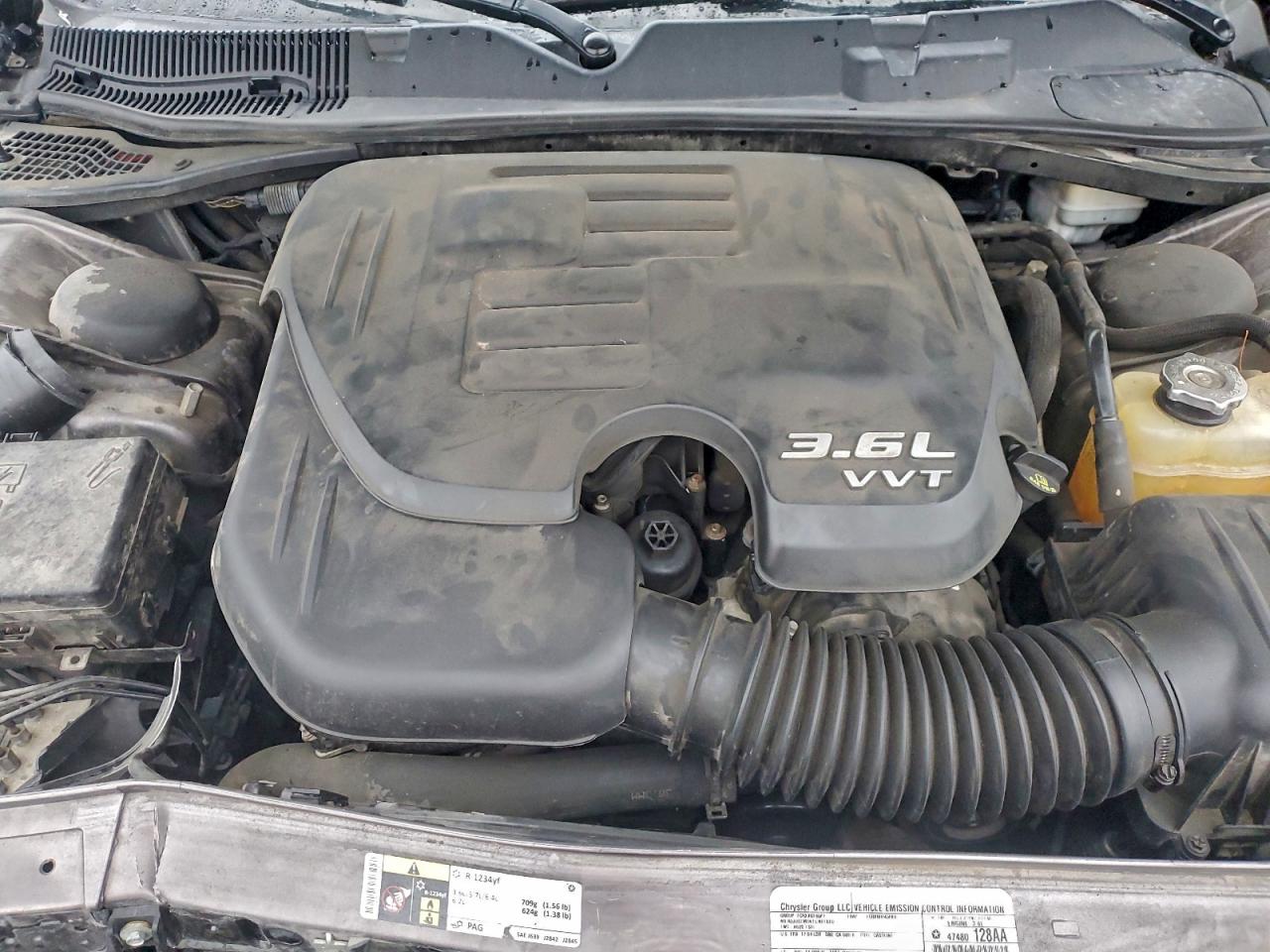 DODGE CHALLENGER SXT PLUS