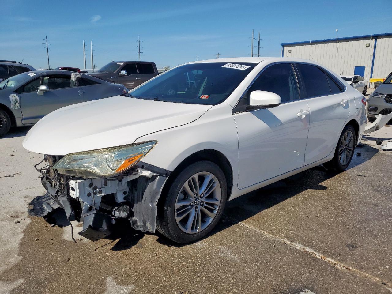 Lot #3284167557 2017 TOYOTA CAMRY LE
