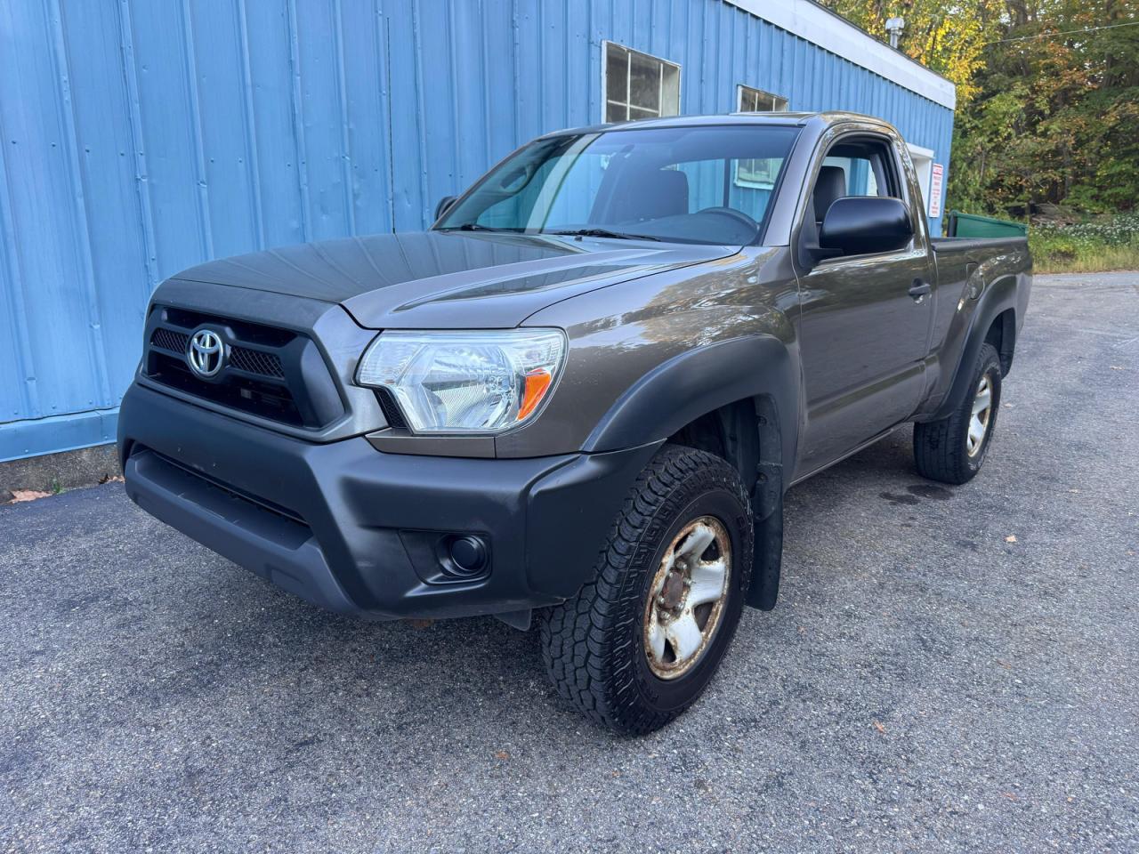 TOYOTA TACOMA