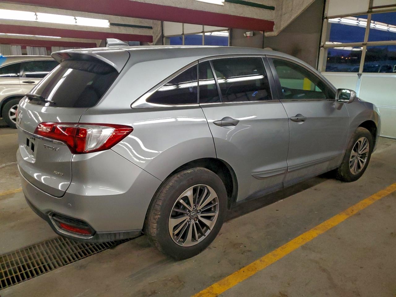 ACURA RDX ADVANCE