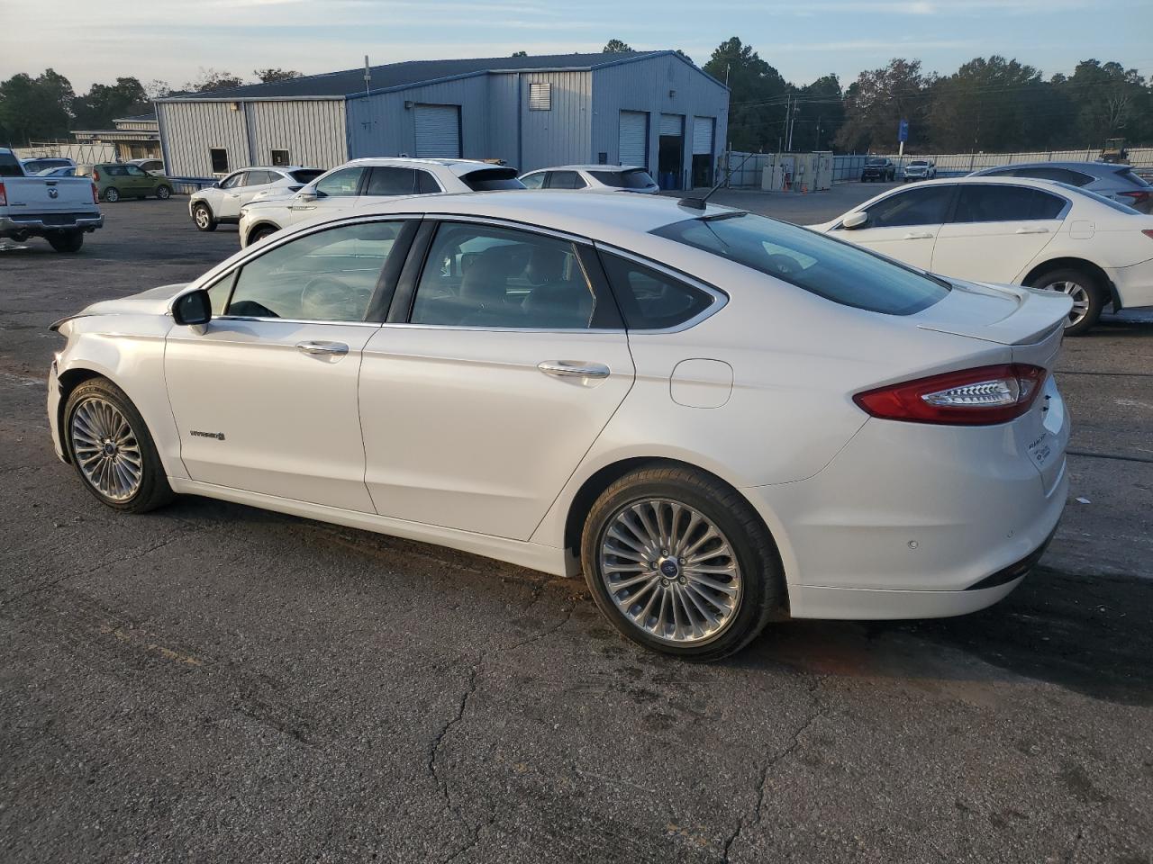 FORD FUSION TITANIUM HEV