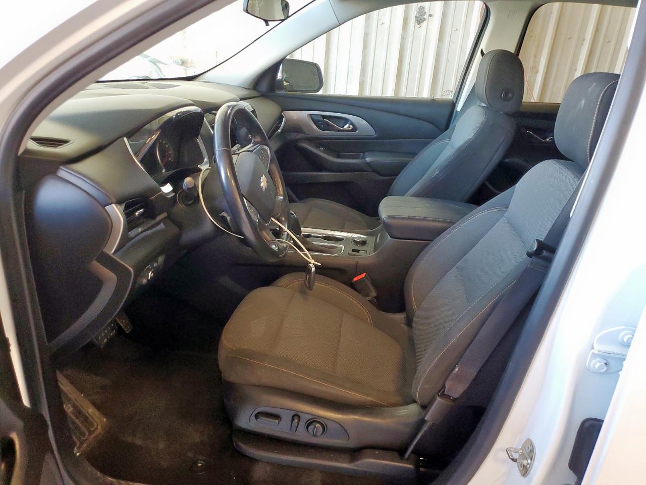 CHEVROLET TRAVERSE LT