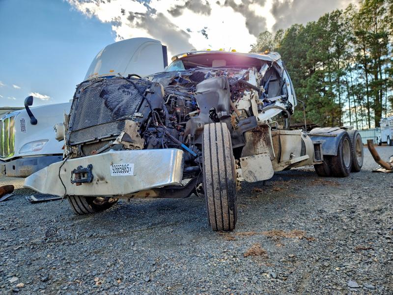 2023 PETERBILT 567 #3310533060