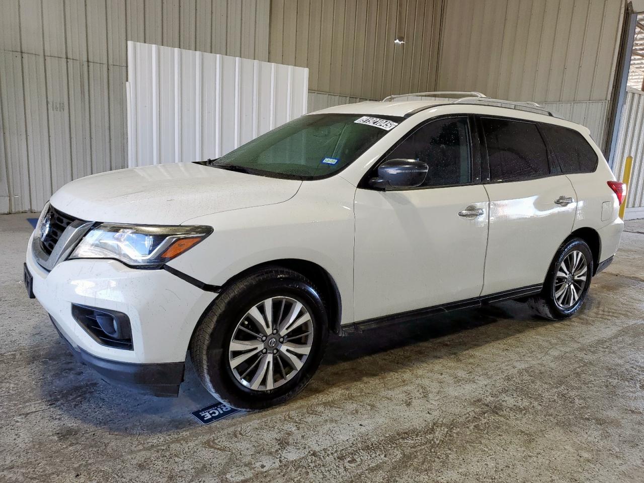 Lot #3302699104 2018 NISSAN PATHFINDER