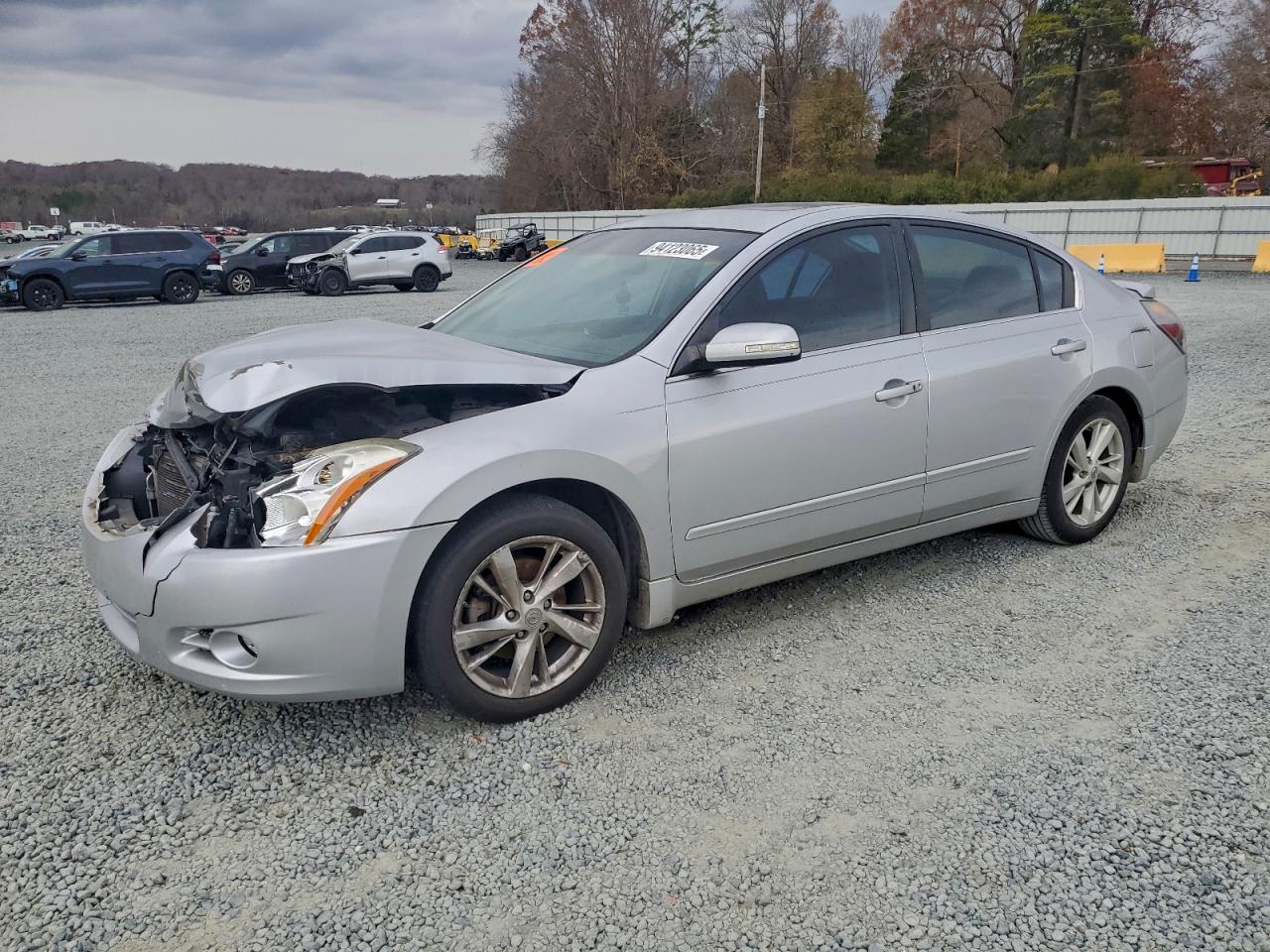 NISSAN ALTIMA BASE