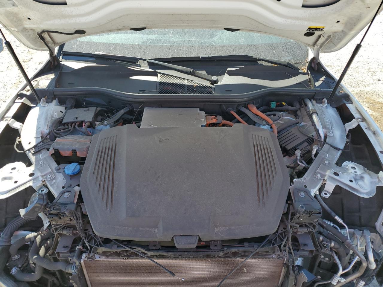 AUDI E-TRON PREMIUM PLUS