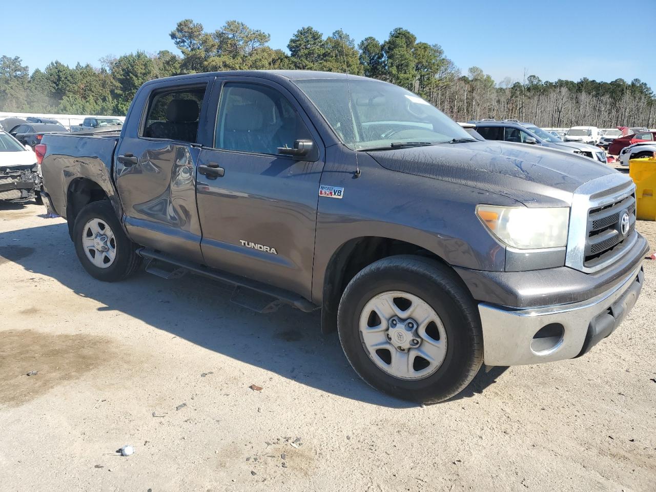 TOYOTA TUNDRA CREWMAX SR5