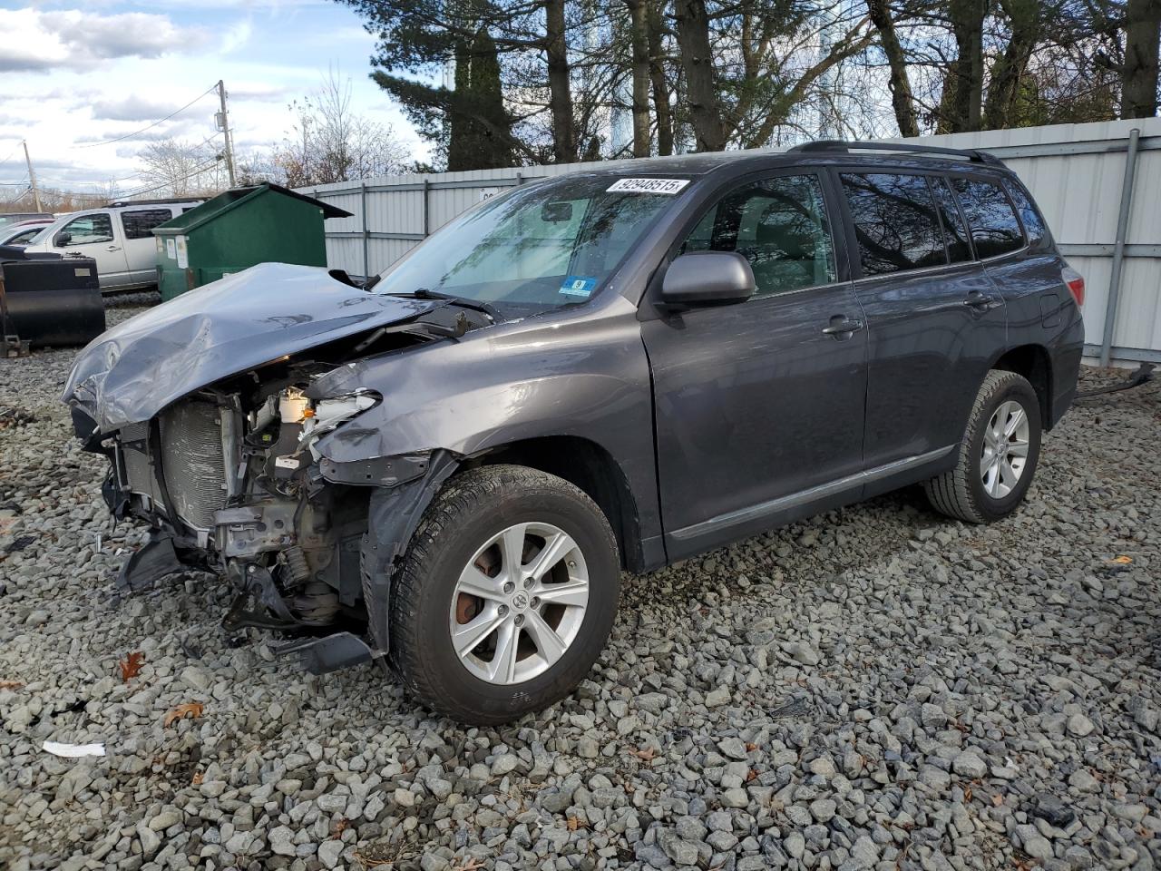 TOYOTA HIGHLANDER BASE