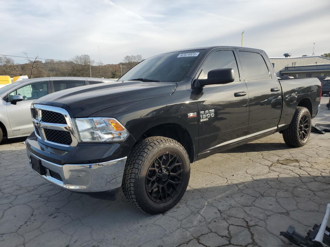 RAM 1500 SLT