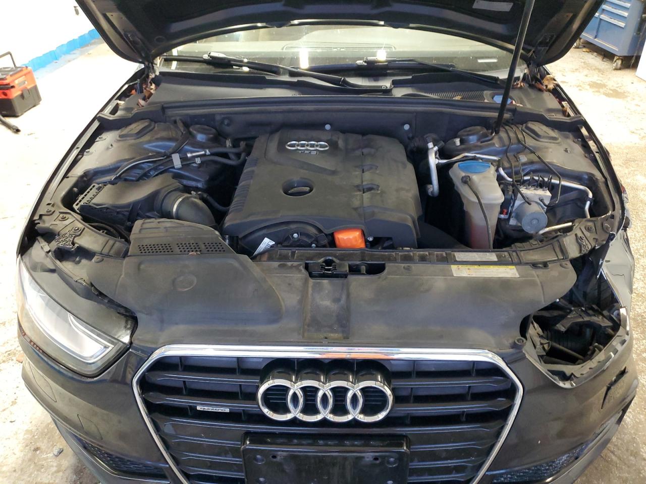 AUDI A4 PREMIUM