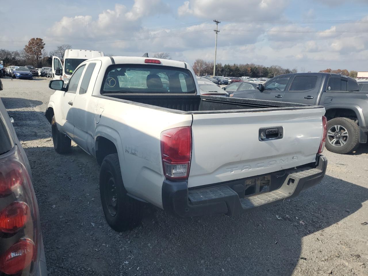 TOYOTA TACOMA ACCESS CAB