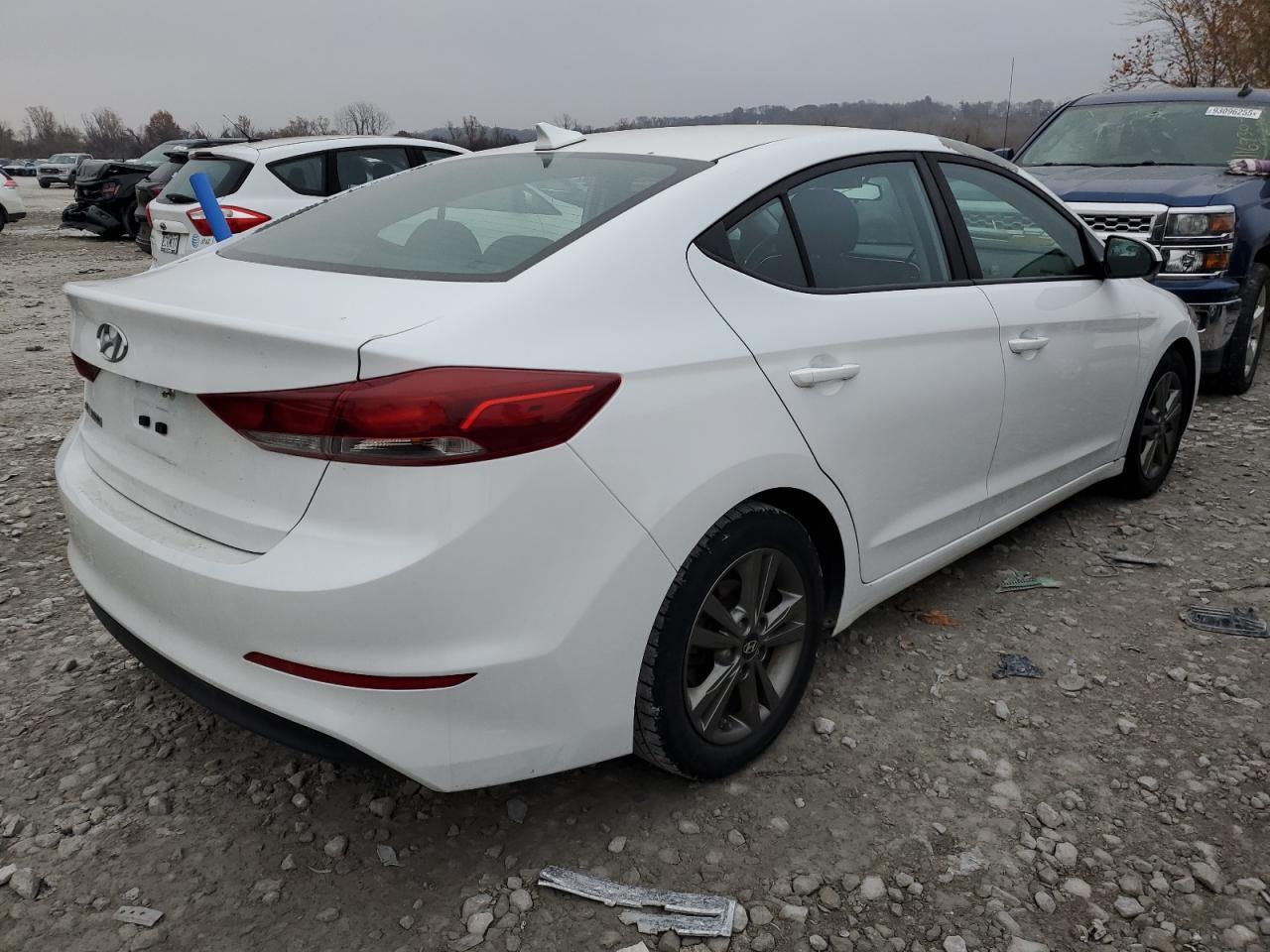 HYUNDAI ELANTRA SEL