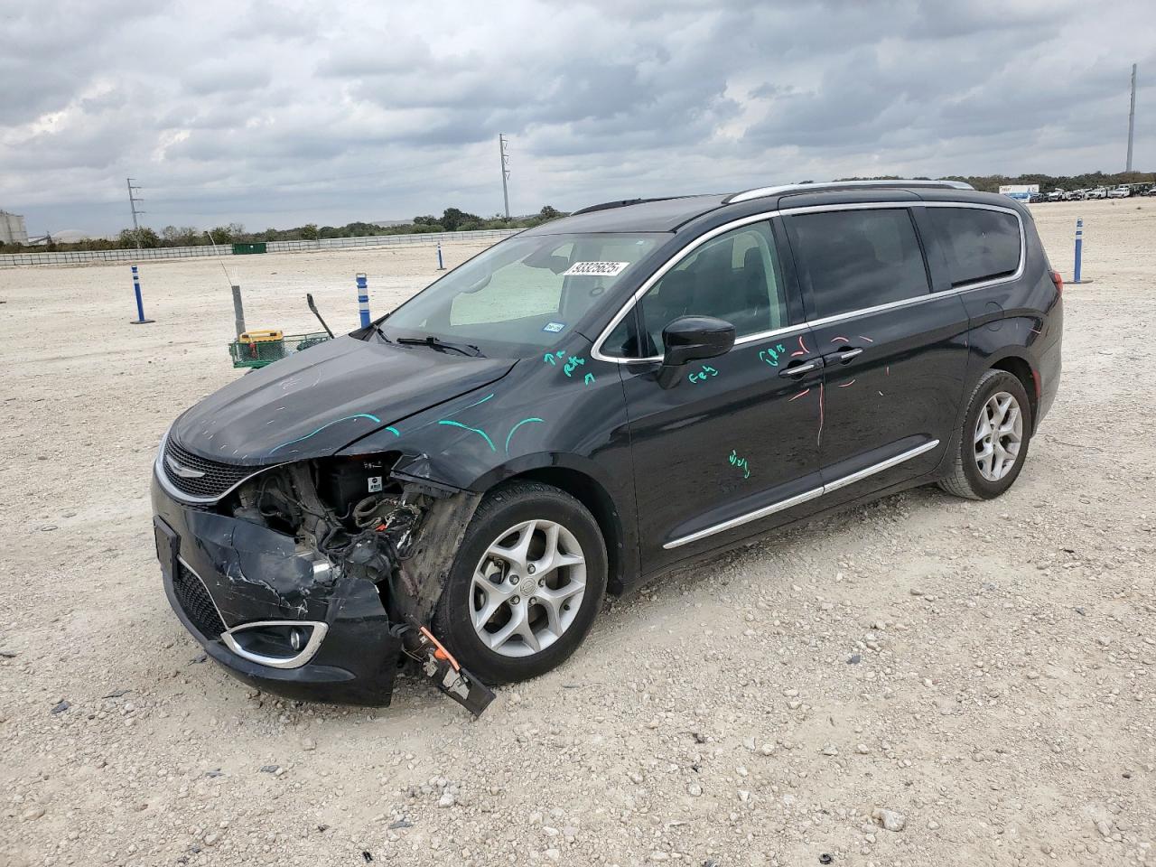 CHRYSLER PACIFICA TOURING L