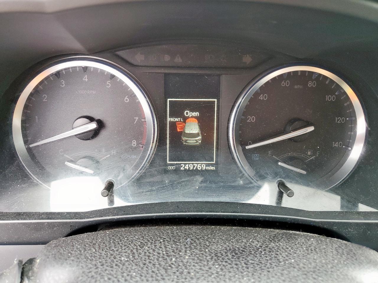 TOYOTA HIGHLANDER XLE