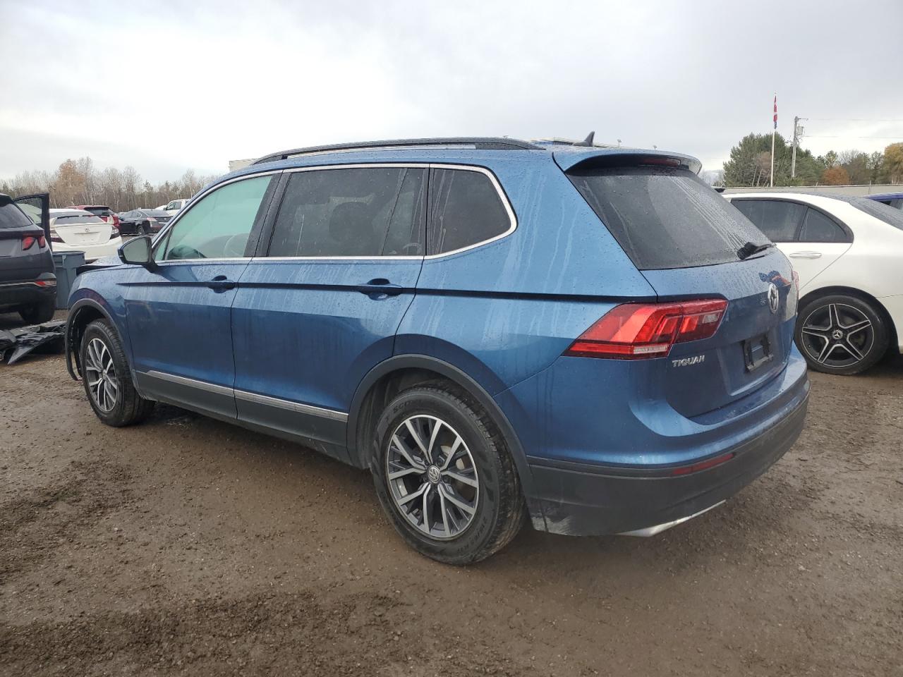 VOLKSWAGEN TIGUAN SE