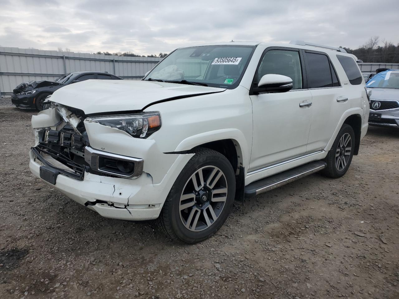 TOYOTA 4RUNNER SR5/SR5 PREMIUM