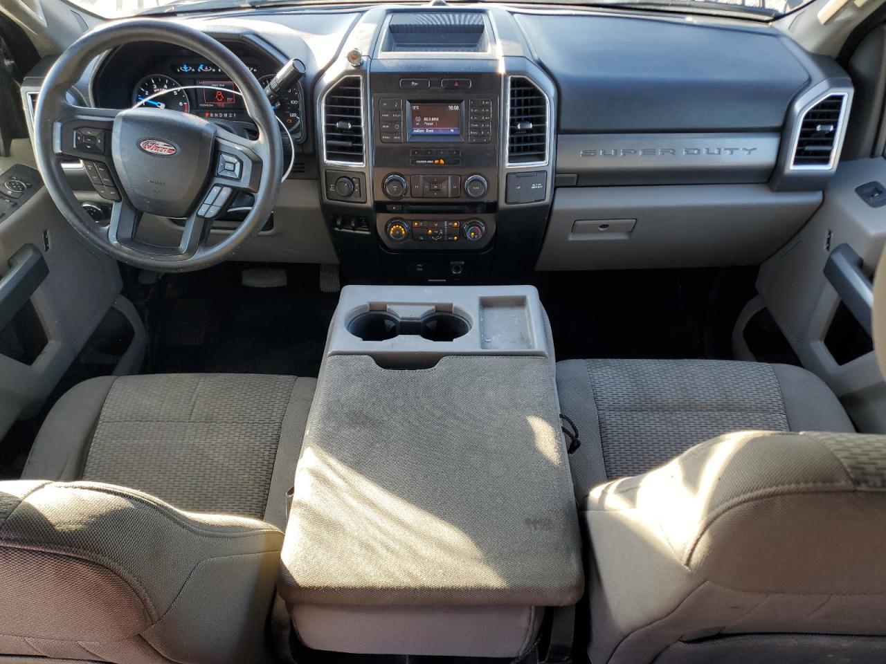 FORD F-250 SUPER DUTY