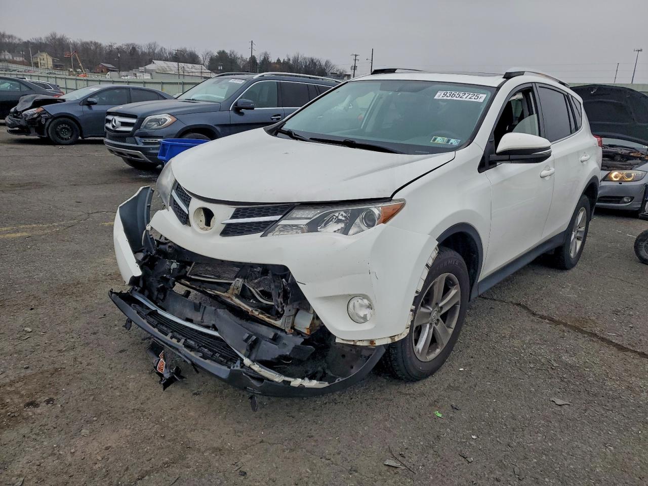 TOYOTA RAV4 XLE