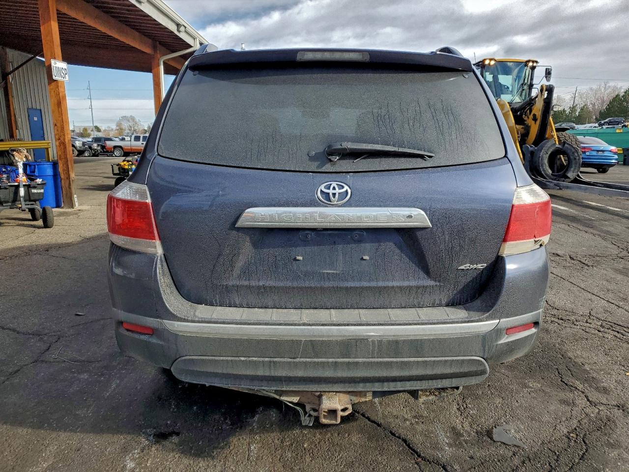 TOYOTA HIGHLANDER BASE