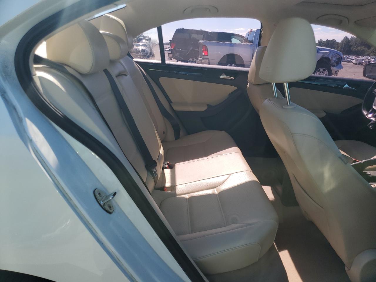 VOLKSWAGEN JETTA SEL