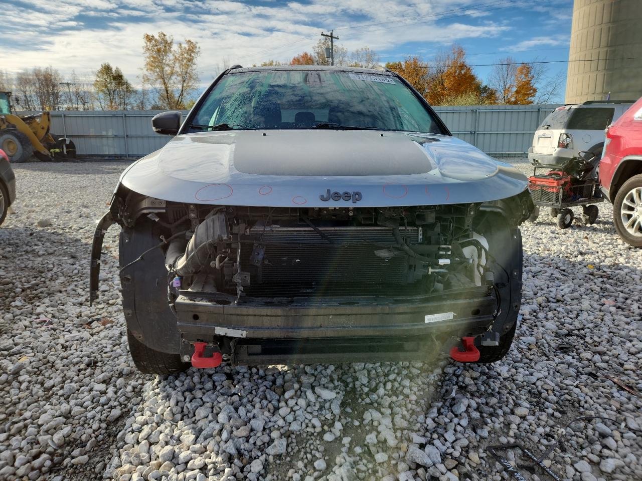 Lot #3305435437 2018 JEEP COMPASS TR
