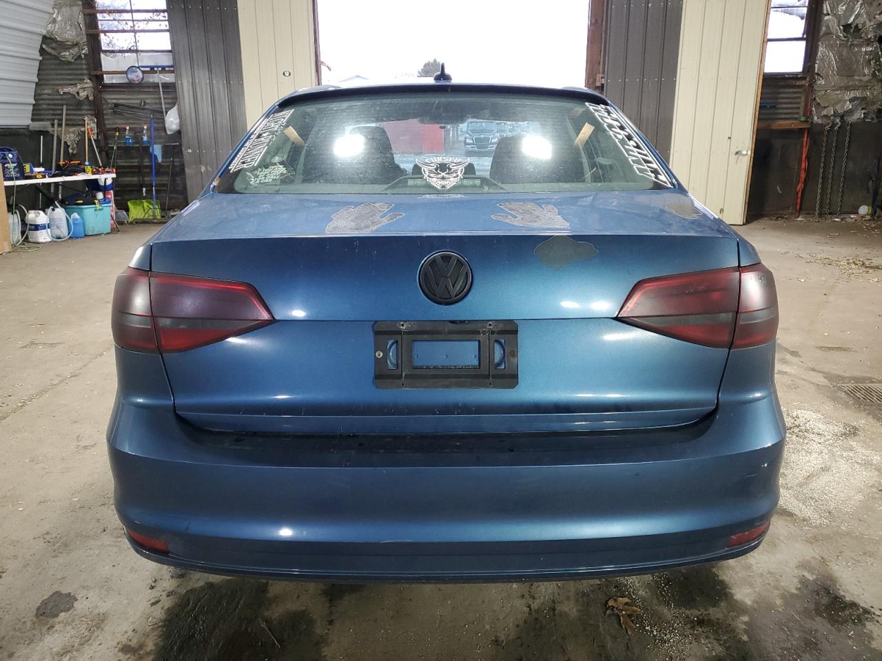 VOLKSWAGEN JETTA BASE