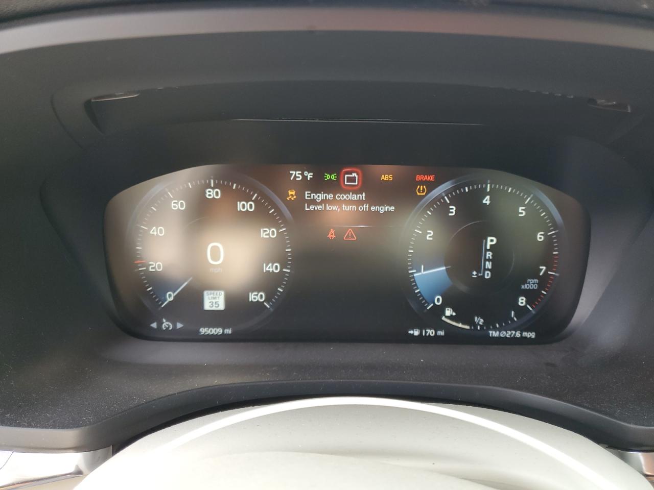 VOLVO S60 T5 MOMENTUM