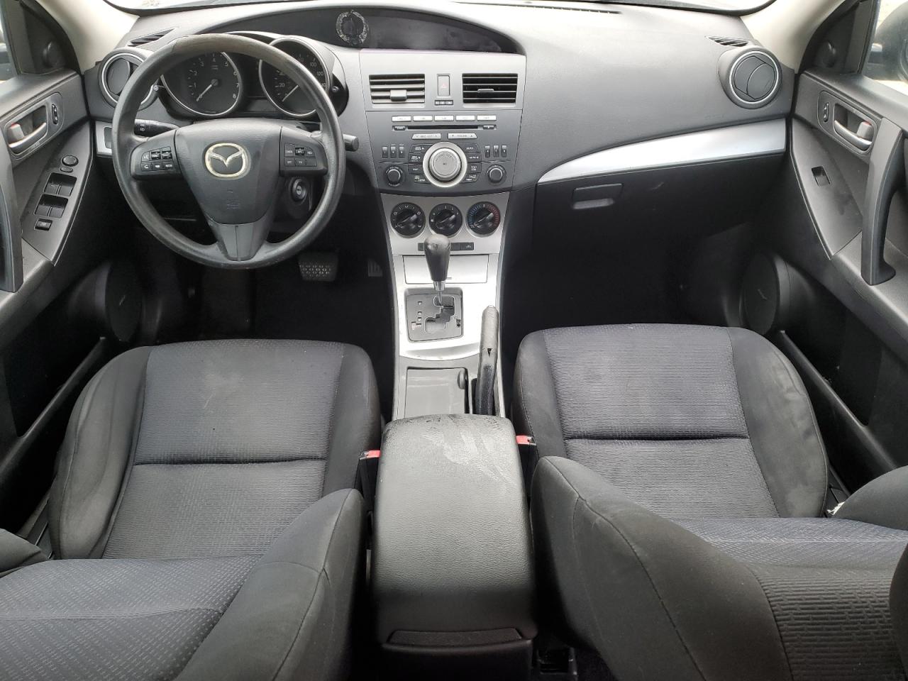 MAZDA 3 I