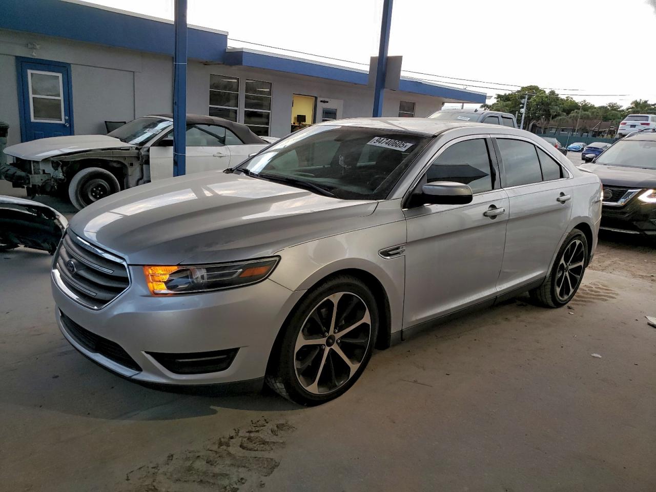 FORD TAURUS SEL