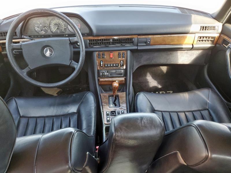 1984 MERCEDES-BENZ 560 SEL #3310443296
