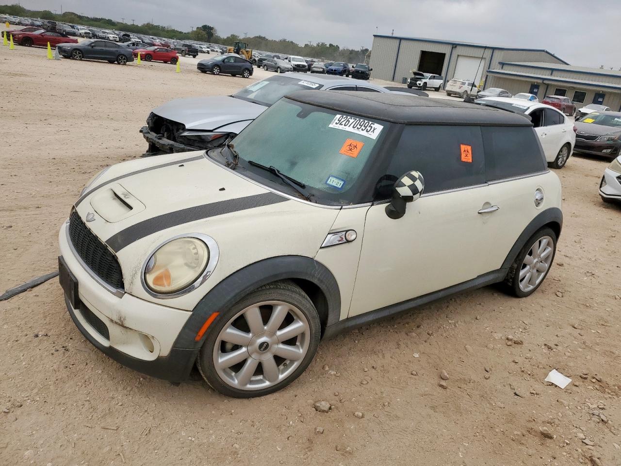 Lot #3296269422 2009 MINI COOPER S