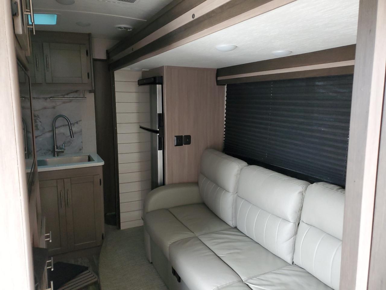 Lot #3287543998 2022 KUTB CROSSROAD SUNSET