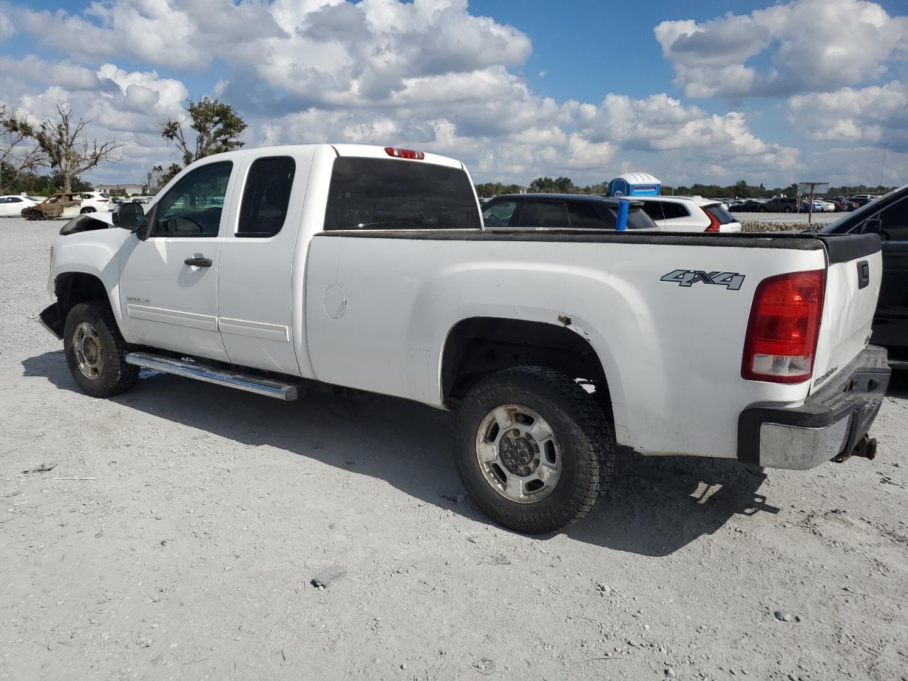 GMC SIERRA K2500 SLE