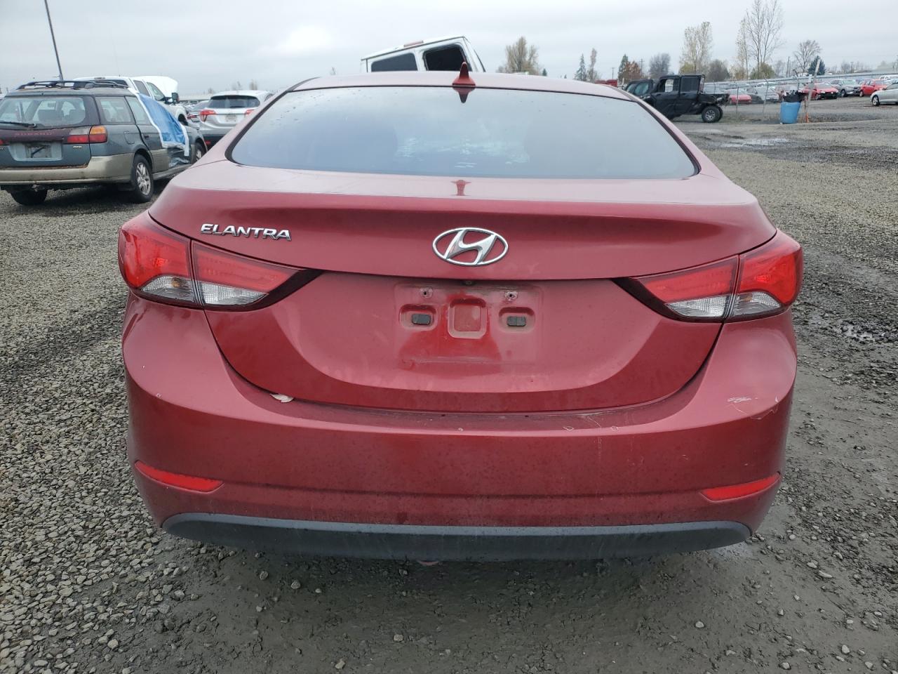 HYUNDAI ELANTRA SE