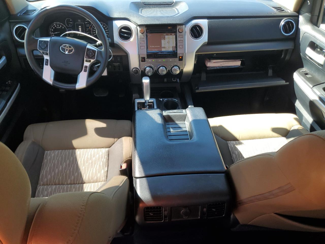 TOYOTA TUNDRA CREWMAX SR5